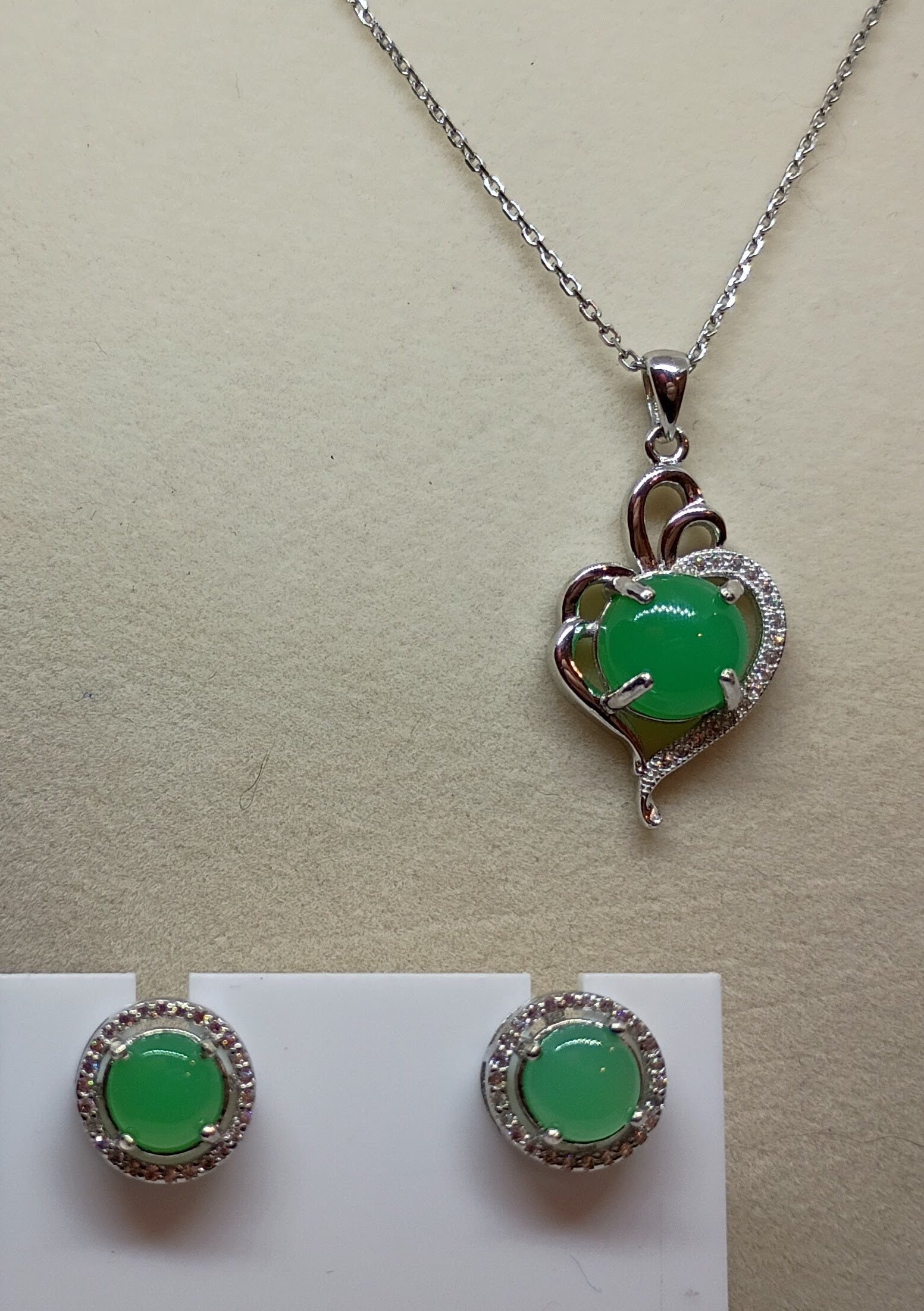 Green Envy Heart Set