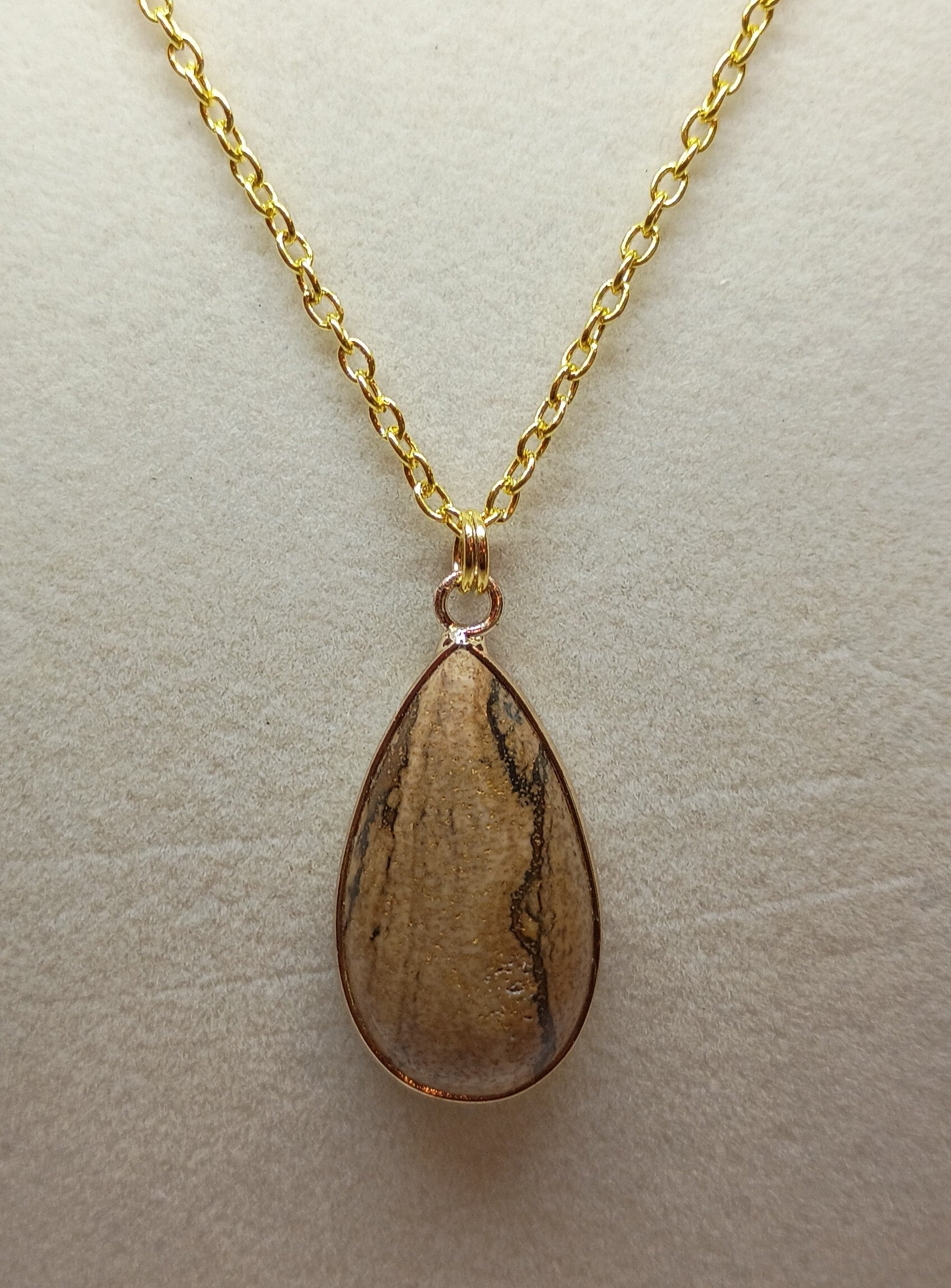 Picture Jasper with black markings