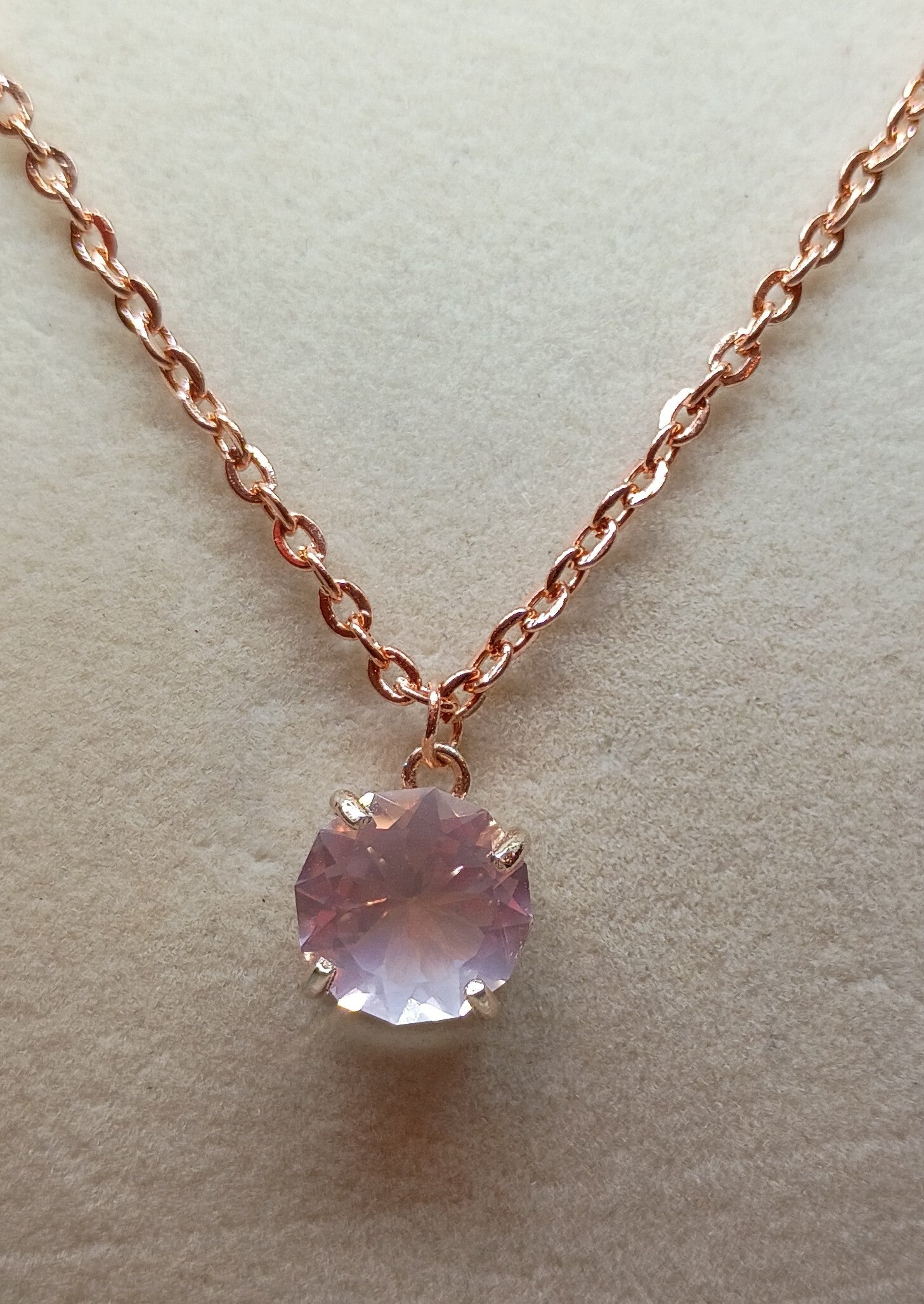 Rose Quartz 3.4 carat pendant